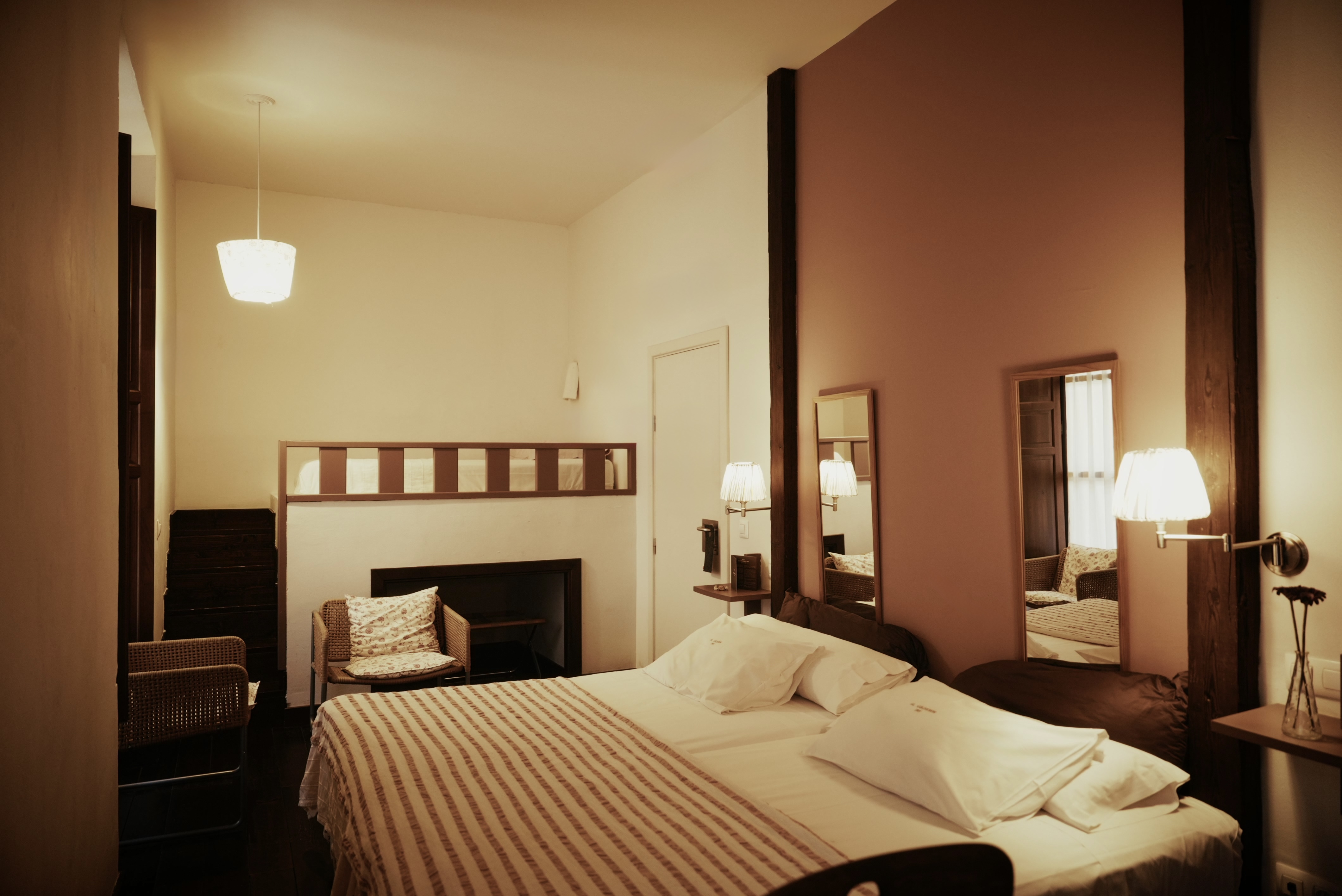 Fotografía pendiente de habitación triple de El Cocherón 1919